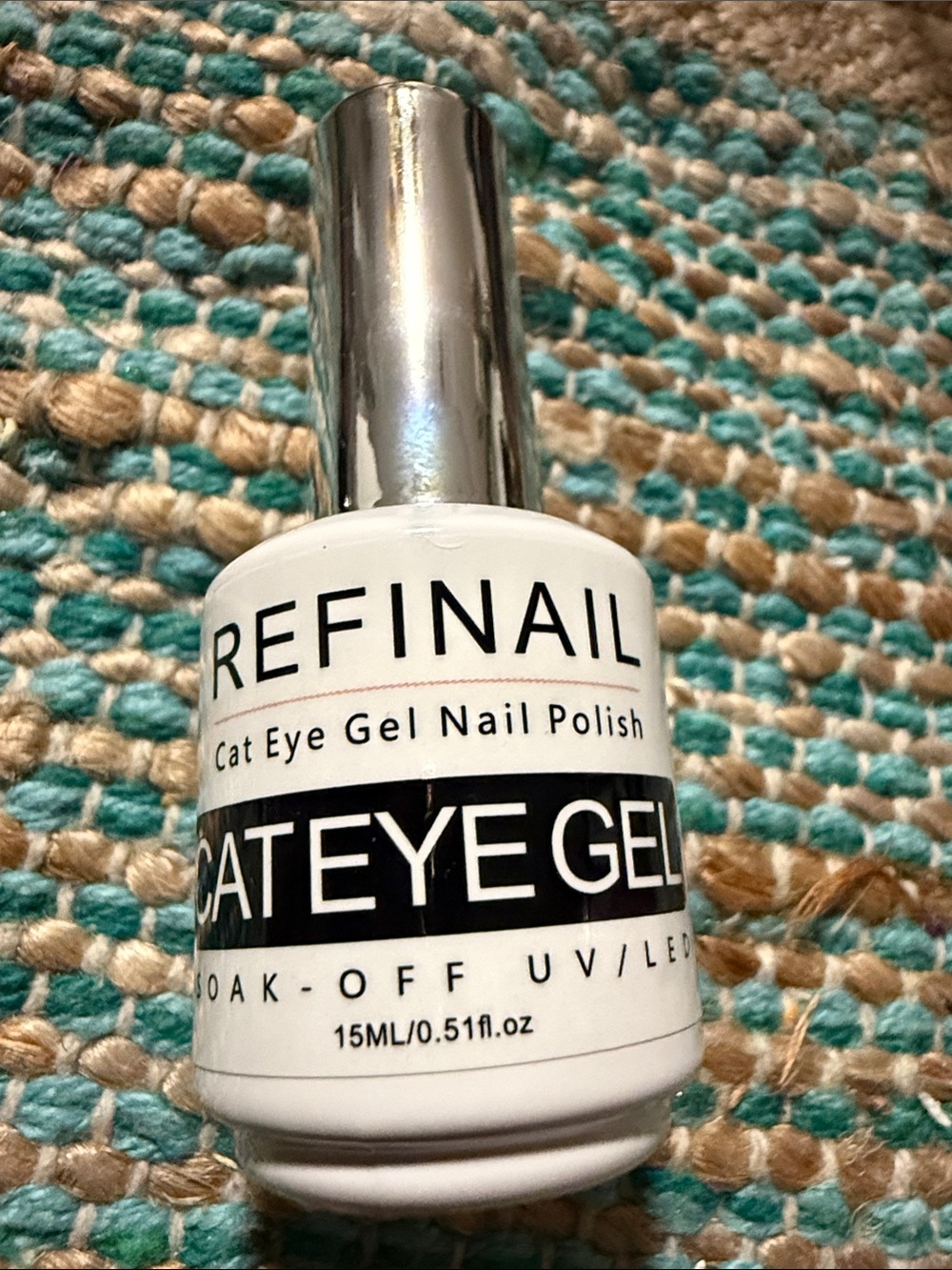 Refinail White Cat Eye Gel Nail Polish - White